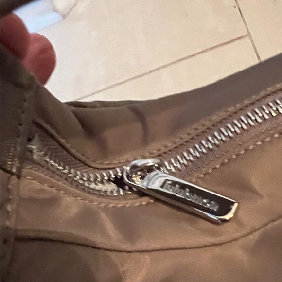 lululemon athletica city essentials shoulder bag - Picture 3 of 7